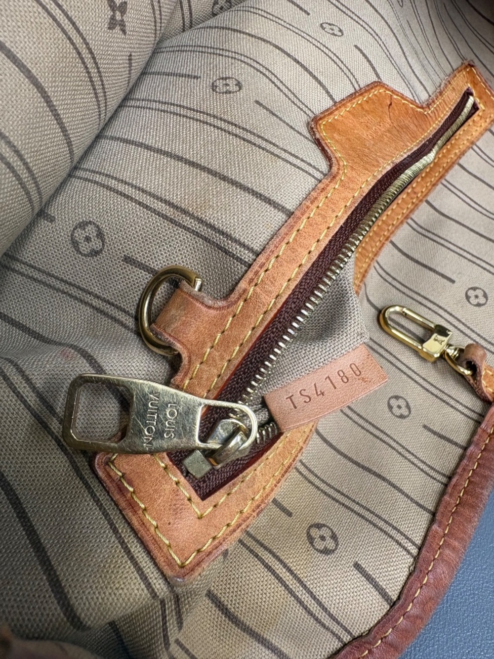 Louis Vuitton Monogram Delightful PM - Picture 14 of 14